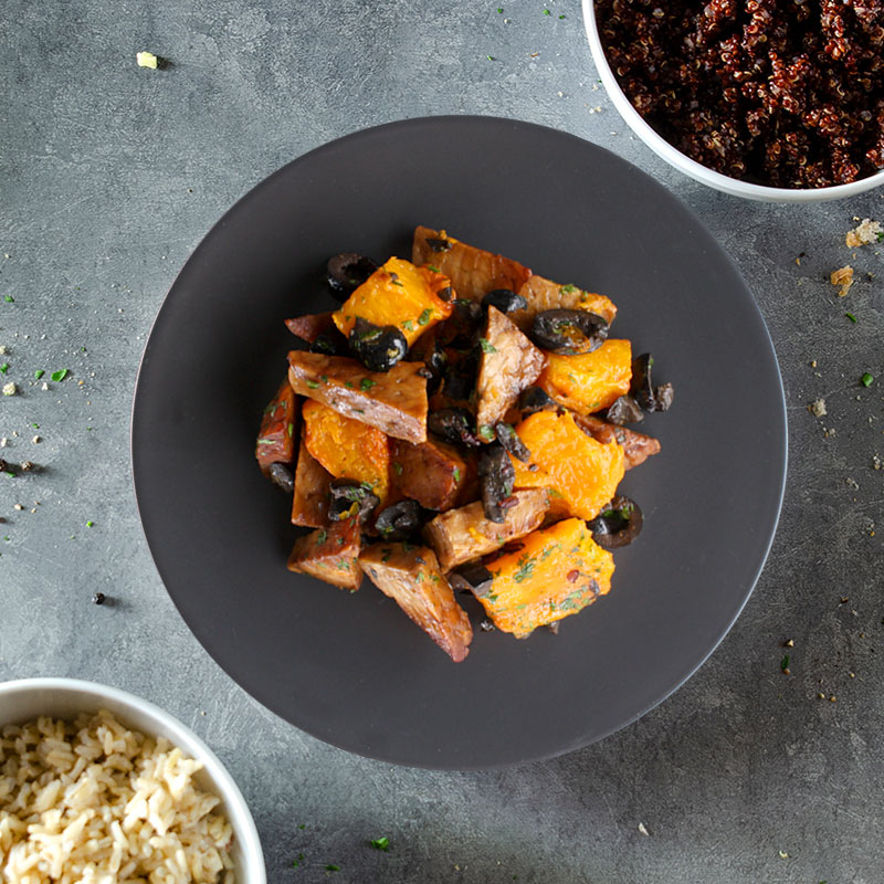 Piatto Equilibrato - Tofu in agrodolce con verdure e farro