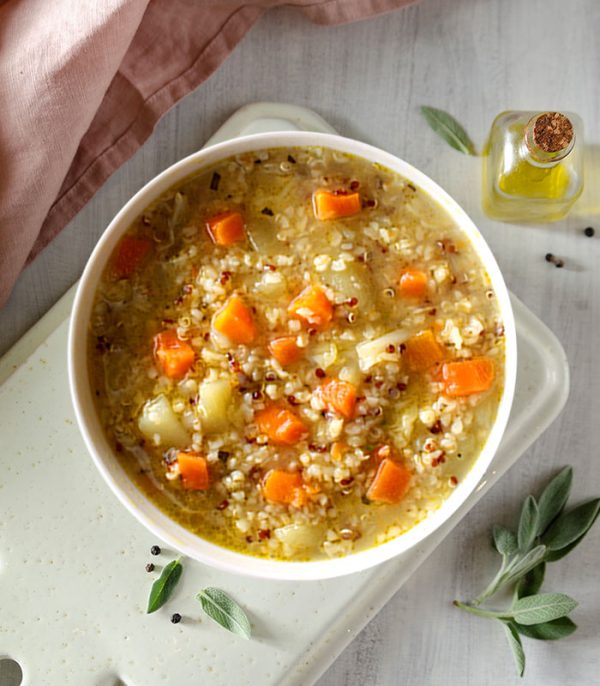 Minestrone di verdure e quinoa