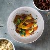 Piatto Equilibrato - Seitan con latte di cocco al curry, verdure e cous cous - immagine 3